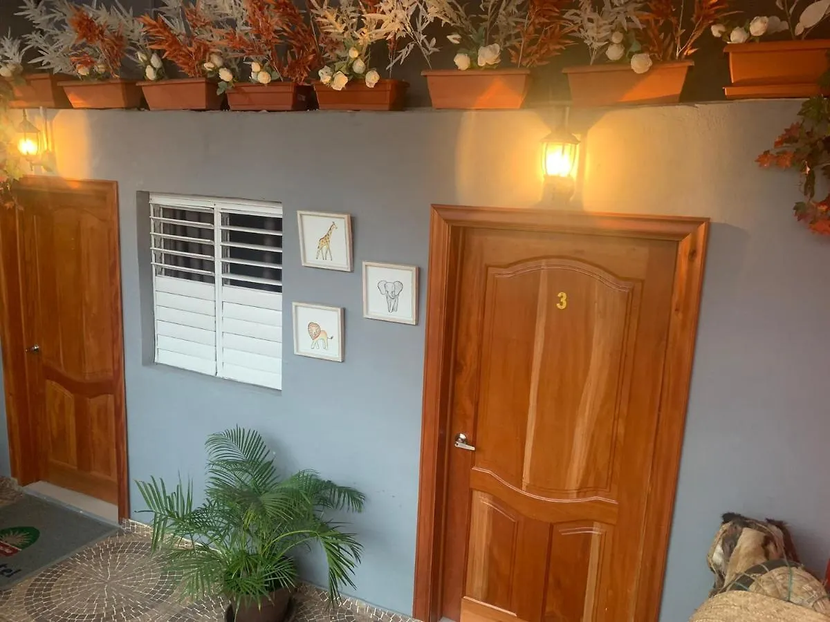 Hotel Cana Palma Zona Colonial Santo Domingo 2*,